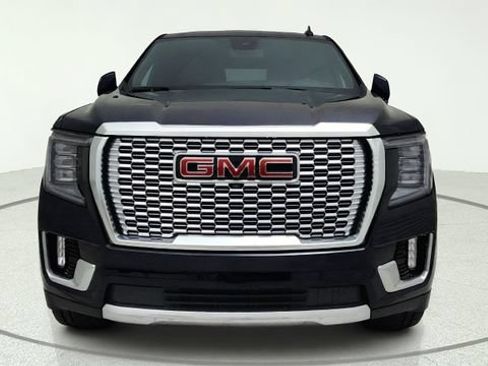 Used 2023 GMC Yukon Denali AWD/4WD image 8