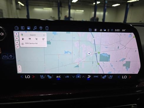 Used 2024 Chevrolet Traverse RS w/ LPO, Floor Liner Package AWD/4WD image 26