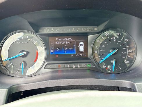 Used 2017 Ford Explorer FWD image 12