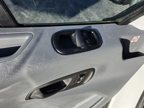 Used 2019 Ford Transit 150 130 Low Roof image 29