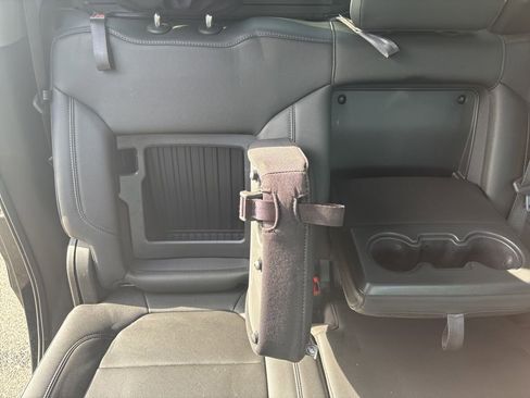 Used 2019 Chevrolet Silverado 1500 LT Trail Boss image 27