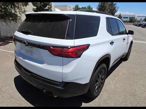 Used 2023 Chevrolet Traverse Premier w/ Redline Edition FWD image 5