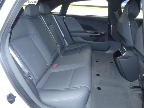 Used 2023 Lucid Air Pure image 18