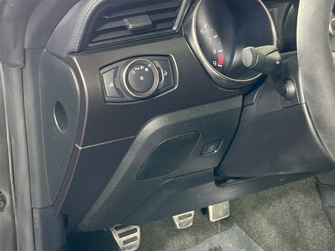 Used 2018 Ford Mustang Shelby GT350 w/ Electronics Package image 10