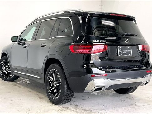 New 2026 Mercedes-Benz GLB 250 4MATIC image 12