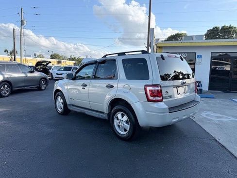 Used 2008 Ford Escape XLT image 5