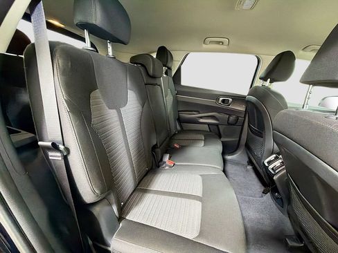 New 2026 Kia Sorento LX FWD image 28
