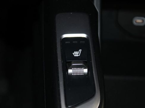 Used 2025 Kia Sorento EX w/ Panoramic Sunroof Package image 48