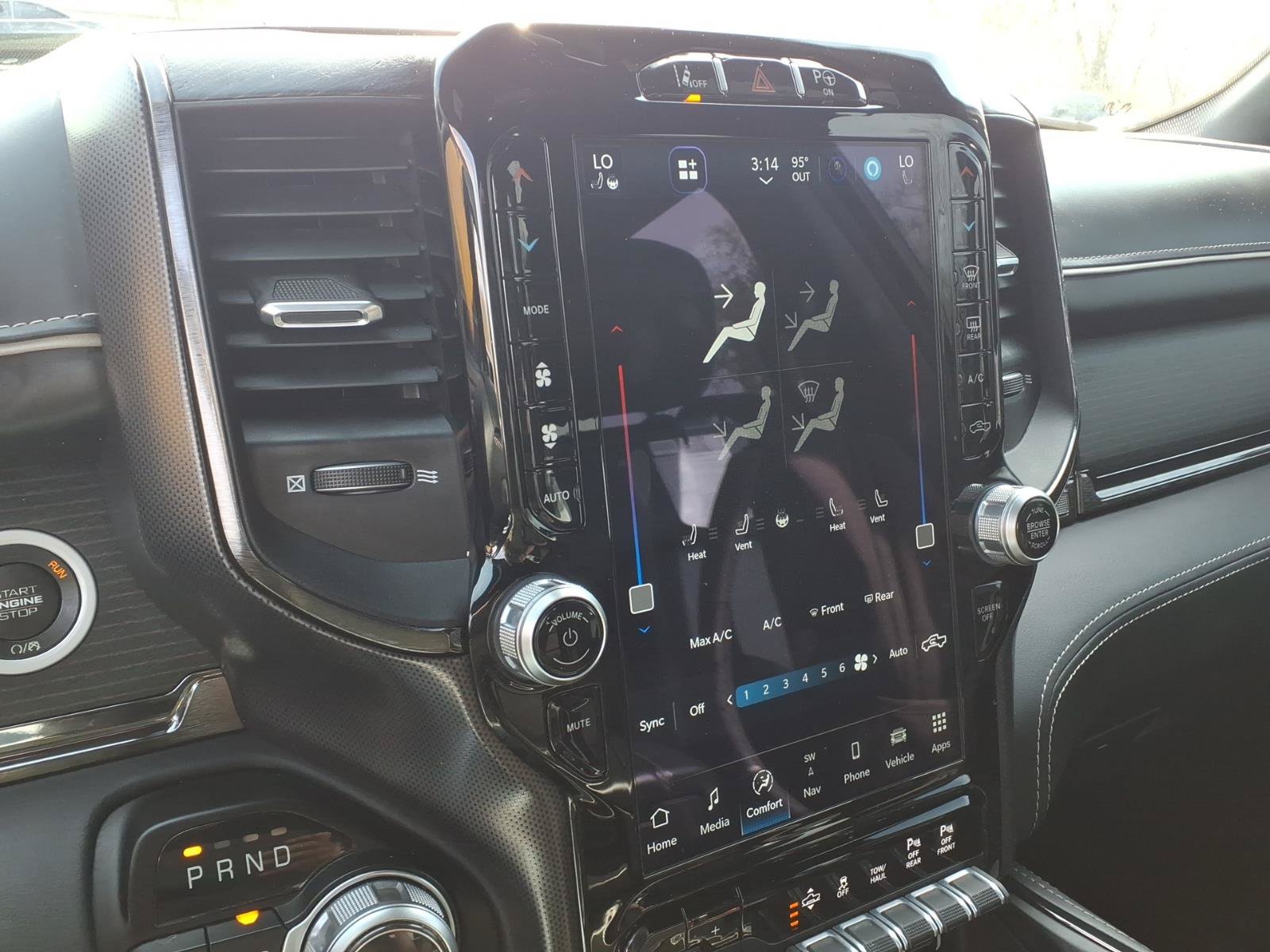 Used 2022 RAM 1500 Limited AWD/4WD image 9