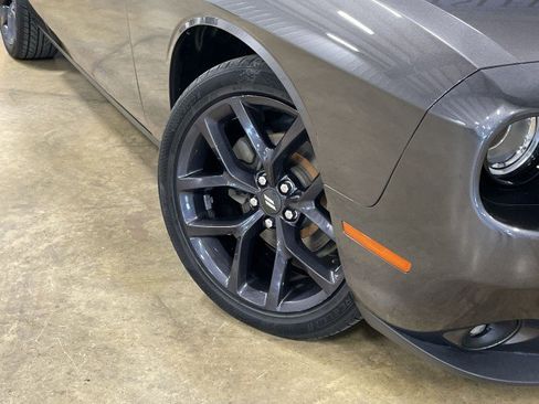 Used 2020 Dodge Challenger SXT w/ Blacktop Package image 11