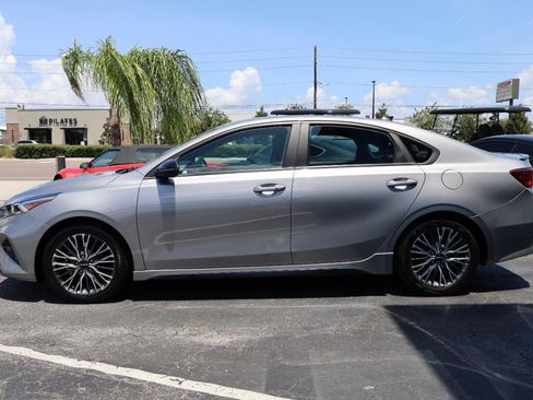 Used 2023 Kia Forte GT-Line w/ GT-Line Premium Package FWD image 3
