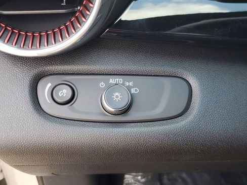 New 2026 Chevrolet Trax RS image 16