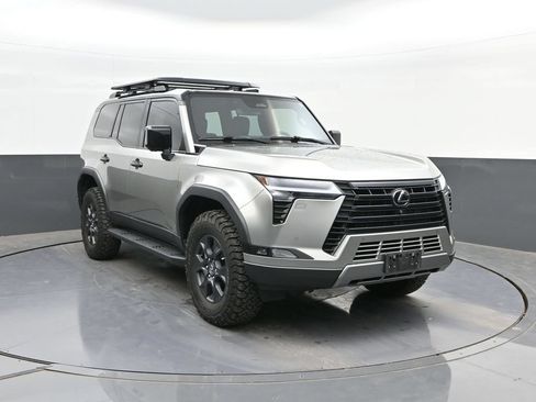 Used 2024 Lexus GX 550 AWD/4WD image 22