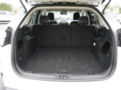 Used 2024 Ford Edge SEL AWD/4WD image 12