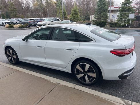 Used 2025 Audi A5 2.0T Premium Plus w/ Premium Plus image 39