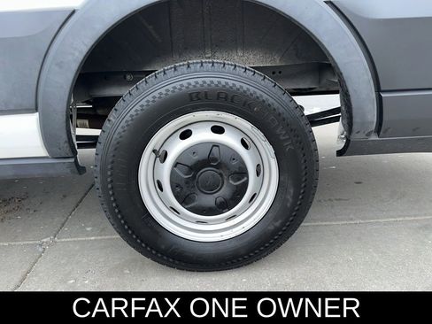 Used 2022 Ford Transit 250 148 High Roof Extended RWD image 11