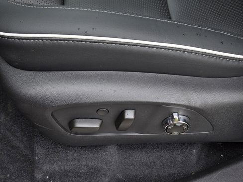 New 2026 Buick Enclave Avenir w/ Super Cruise Package FWD image 18