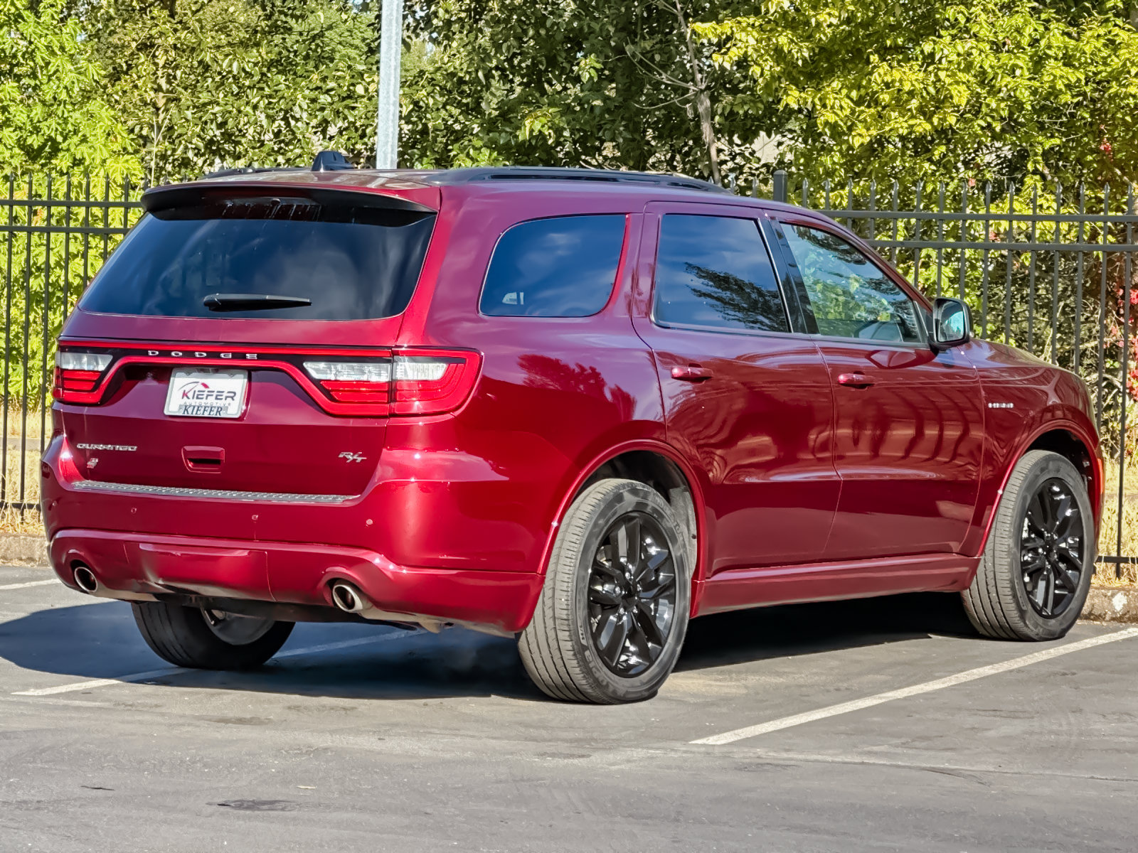 Used 2025 Dodge Durango R/T AWD/4WD image 3