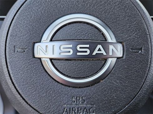 Used 2022 Nissan Pathfinder SV w/ SV Premium Package image 28