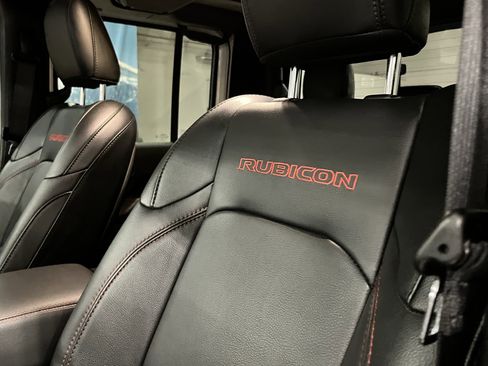 Used 2022 Jeep Gladiator Rubicon w/ Trailer Tow Package image 21