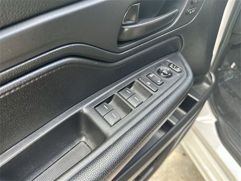 Used 2023 Honda Odyssey Sport image 15