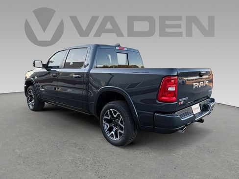 New 2026 RAM 1500 Laramie AWD/4WD image 21