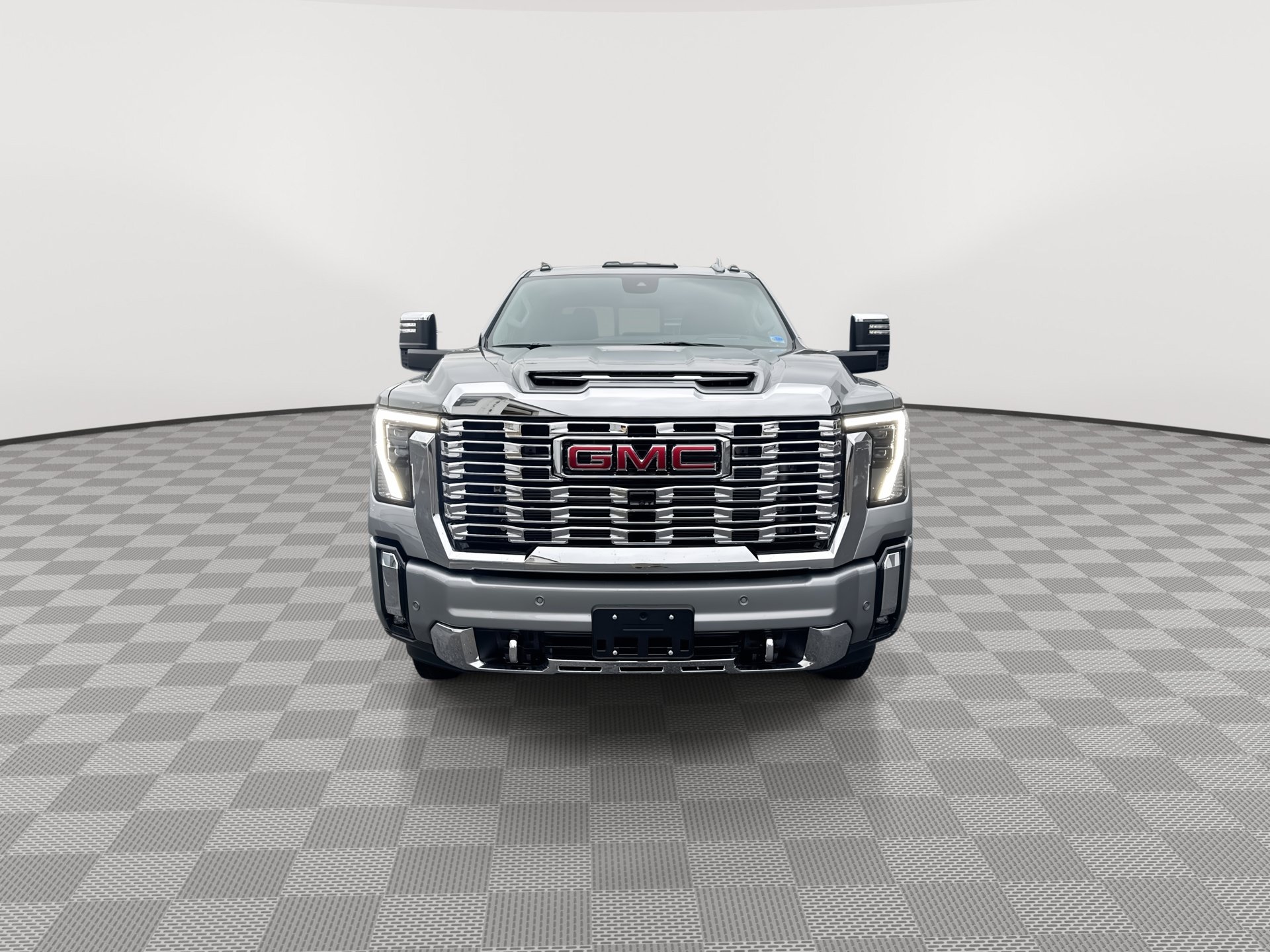 New 2026 GMC Sierra 3500 Denali w/ Denali Reserve Package AWD/4WD image 3