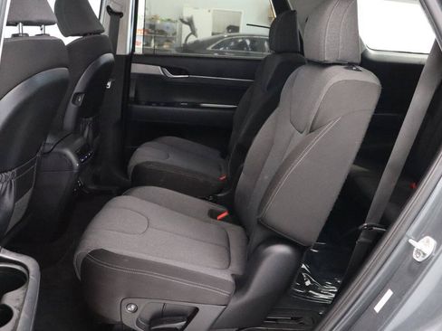Used 2020 Hyundai Palisade SEL w/ Convenience Package FWD image 16