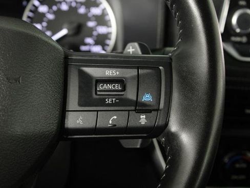 Certified 2025 Nissan Rogue SV AWD/4WD image 28