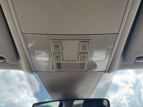 Used 2019 Volkswagen Atlas SE image 10