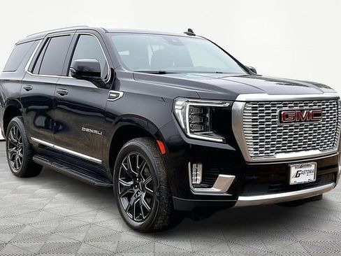 Used 2023 GMC Yukon Denali image 1