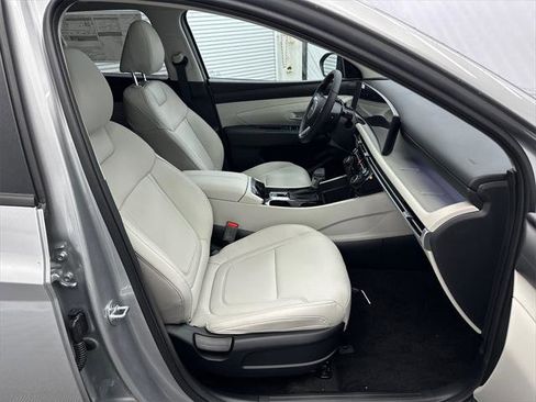 New 2026 Hyundai Tucson SEL image 14