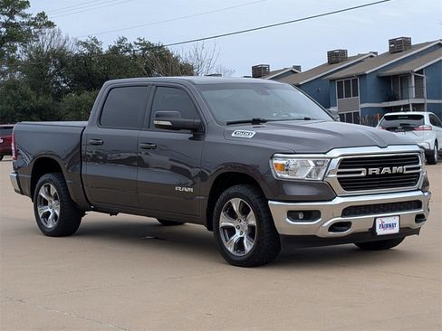 Used 2021 RAM 1500 Lone Star image 3