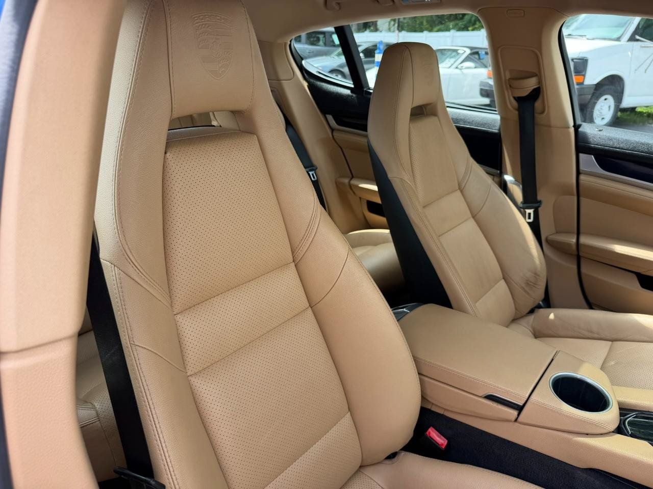 Used 2015 Porsche Panamera 4 AWD/4WD image 49