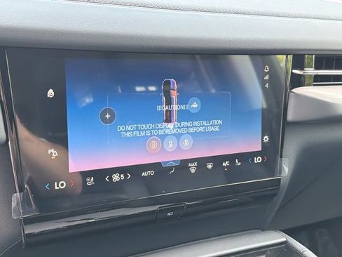 New 2027 Lincoln Navigator Premiere RWD image 26