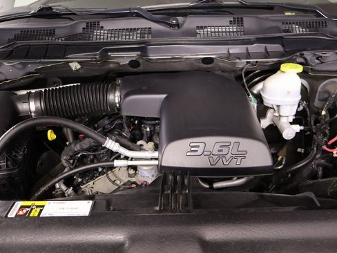 Used 2023 RAM 1500 Classic SLT w/ Trailer & Traction Group image 19