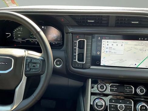 Used 2023 GMC Yukon Denali w/ Max Trailering Package AWD/4WD image 10