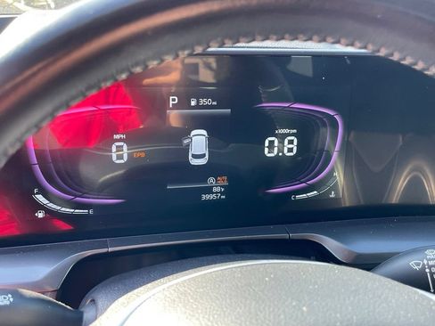 Certified 2025 Kia Telluride S AWD/4WD image 15