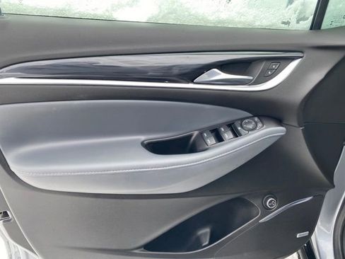 Certified 2020 Buick Enclave Essence w/ Sound and Sites Package image 18