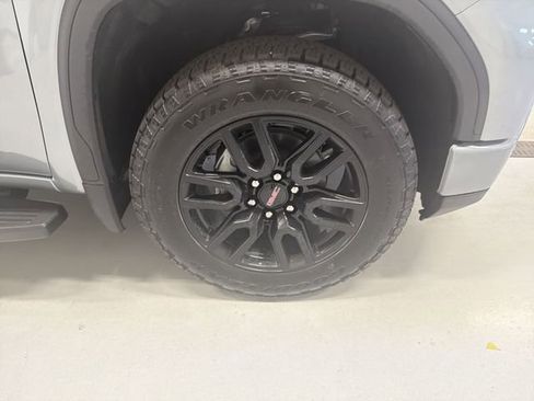 New 2026 GMC Sierra 1500 Elevation w/ X31 Off-Road Package AWD/4WD image 14
