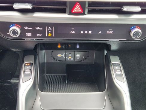 New 2026 Kia Sorento S w/ S Panoramic Sunroof Package FWD image 14