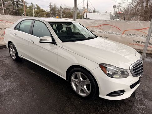 Used 2014 Mercedes-Benz E 350 4MATIC Sedan image 7