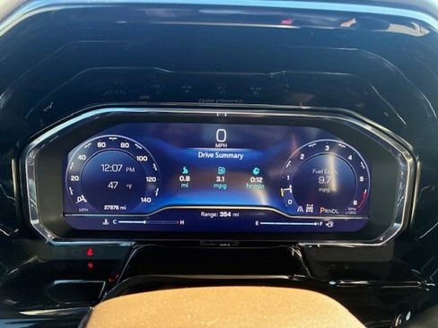 Used 2025 Chevrolet Silverado 3500 LT image 12