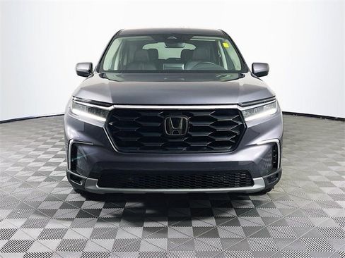 Used 2024 Honda Pilot EX-L image 3