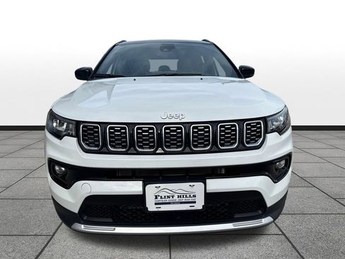 Used 2025 Jeep Compass Limited AWD/4WD image 8