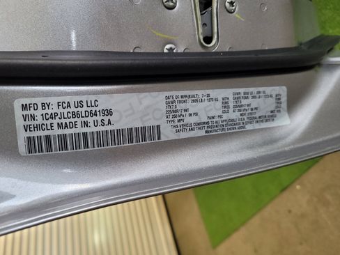 Used 2020 Jeep Cherokee Latitude image 33