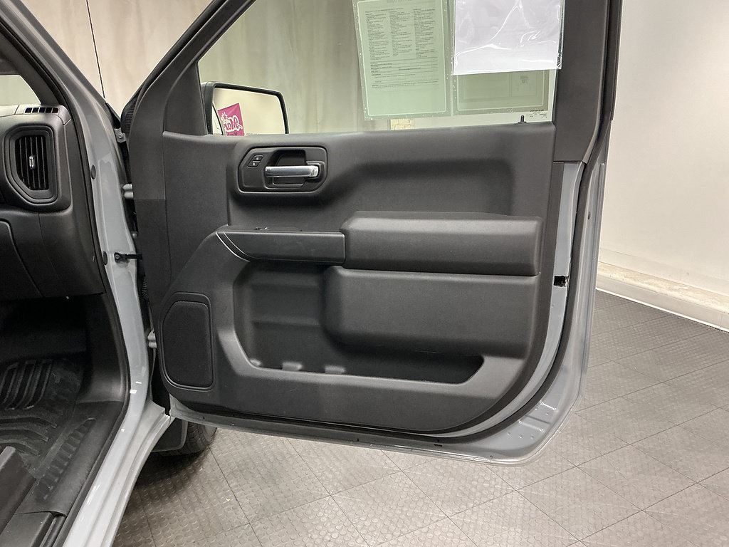 Used 2025 GMC Sierra 1500 Pro w/ Pro Value Package AWD/4WD image 28