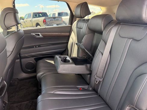 Used 2024 Genesis GV80 2.5T AWD/4WD image 31