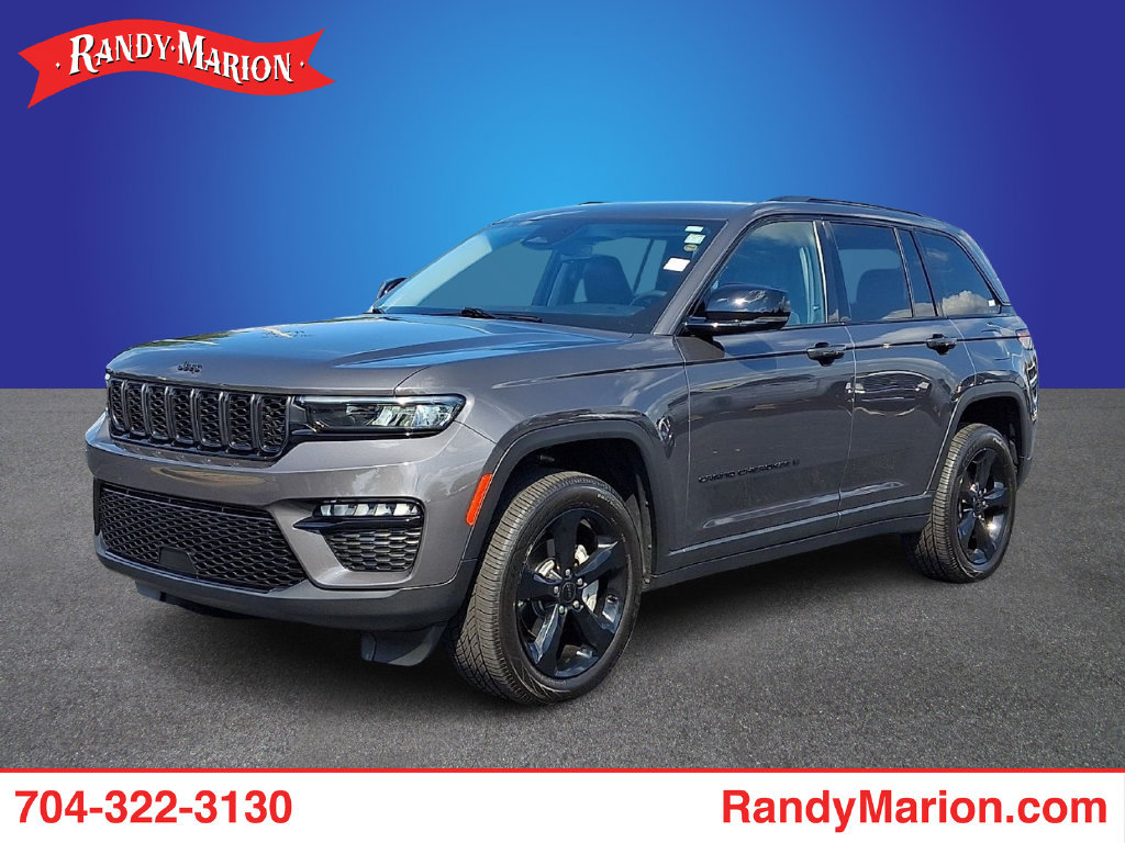 Used 2024 Jeep Grand Cherokee Limited w/ Black Appearance Package AWD/4WD image 1