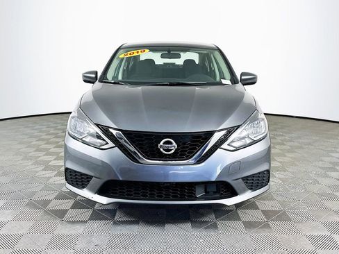 Used 2019 Nissan Sentra SV image 4